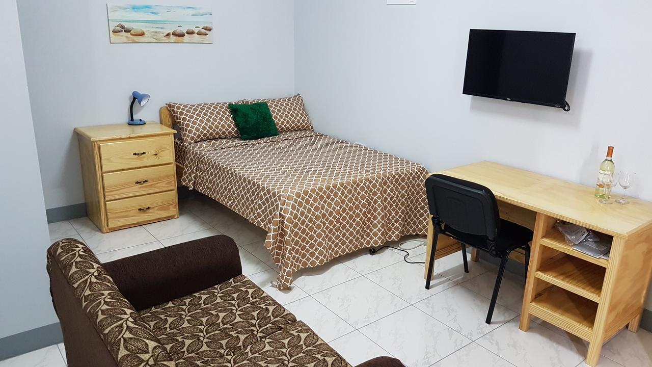 Sunburst Apartment Arnos Vale Bagian luar foto